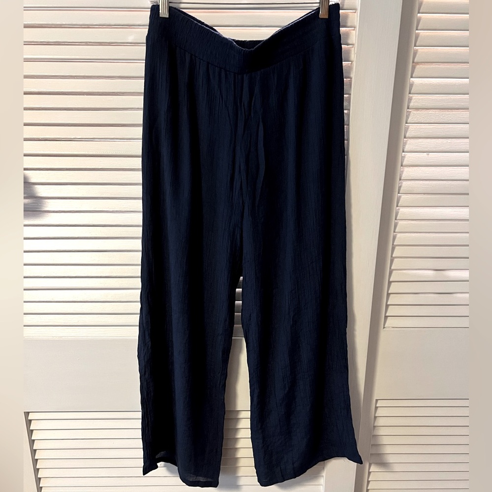 Apt. 9 navy blue, wide-leg linen pants.